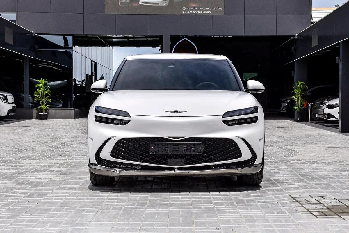 Genesis GV60 Electric 2022 | Korean Specs | Clean Title | 26K KM | White | جينسس GV60 كهرباء 2022 وا-2-2