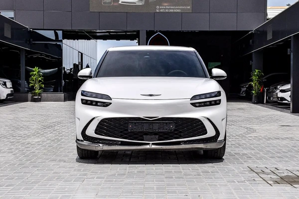 Genesis GV60 Electric 2022 | Korean Specs | Clean Title | 26K KM | White | جينسس GV60 كهرباء 2022 وا