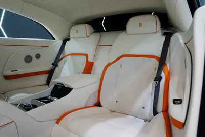 Rolls-Royce Spectre-1
