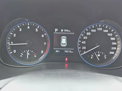 Hyundai Kona SE 2019 GCC Specs - Premium Condition Single Owned Low KM Car-14