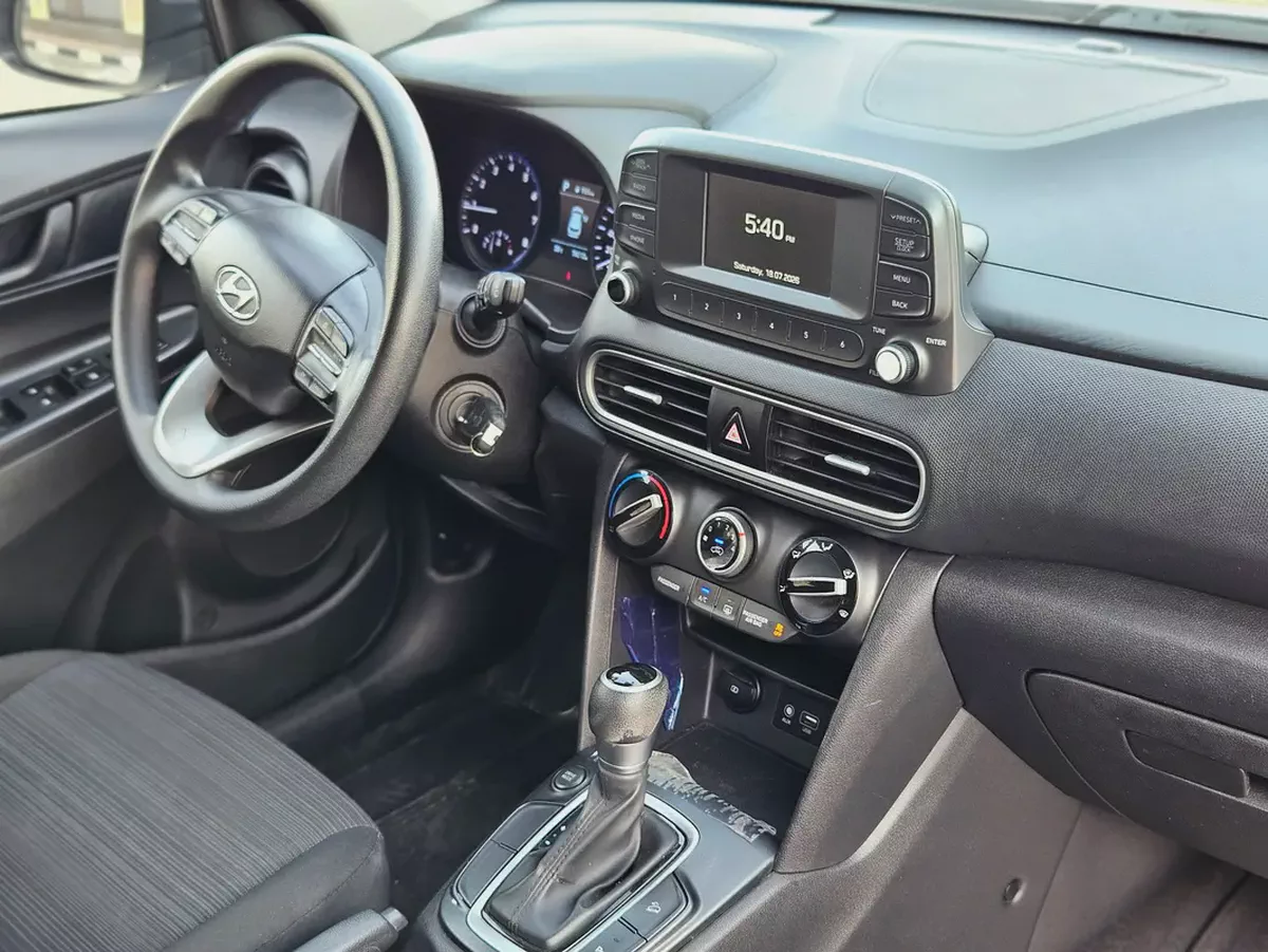 Hyundai Kona SE 2019 GCC Specs - Premium Condition Single Owned Low KM Car-10-10