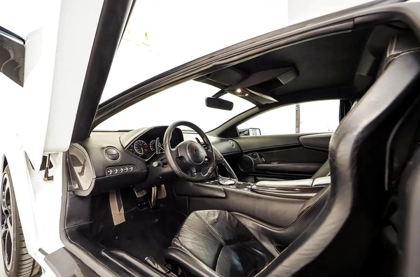 AED 22,320 PM | LAMBORGHINI MURCIELAGO LP-640 2008 | CARBON INTERIOR | PRISTINE CONDITION
