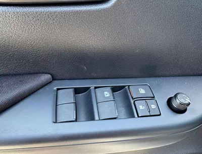 Toyota Hilux TOYOTA HILUX NARROW BODY || DOUBLE CABIN | BASIC 5SEATER | DIESEL 2.4L MT 4WD (CODE # HDB5B) GRAY 20-18