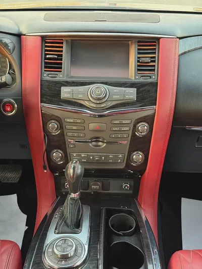 Nissan Patrol LE Platinum 2015 GCC Specs-9