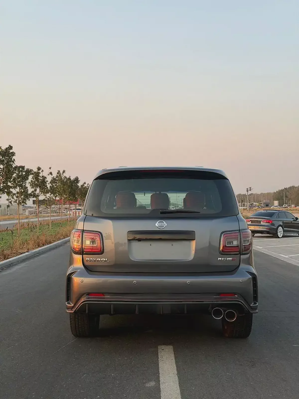 Nissan Patrol LE Platinum 2015 GCC Specs-1-1