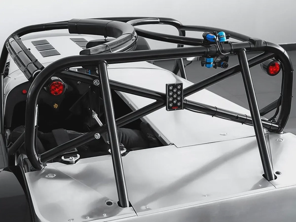 2025 Caterham 420 Race Car / Caterham Race Series inc. 14 Races + Spares Pack  Racing License