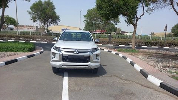 MITSUBISHI L200 2020
