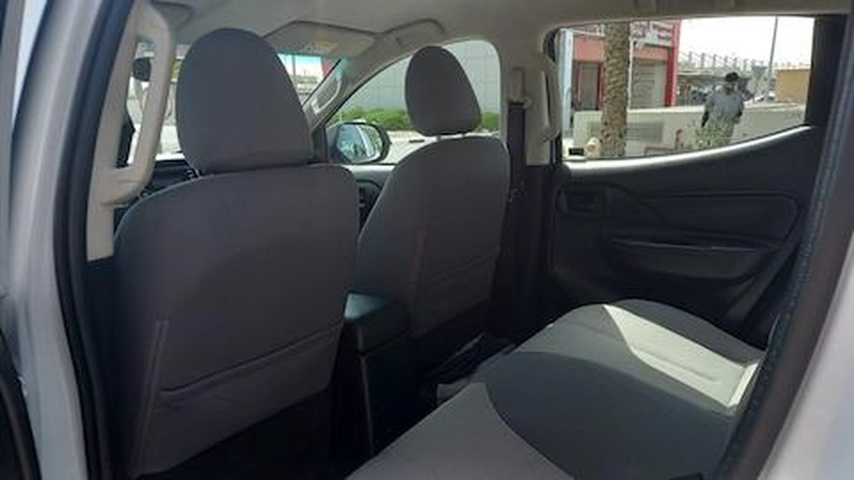 MITSUBISHI L200 2020-4-4