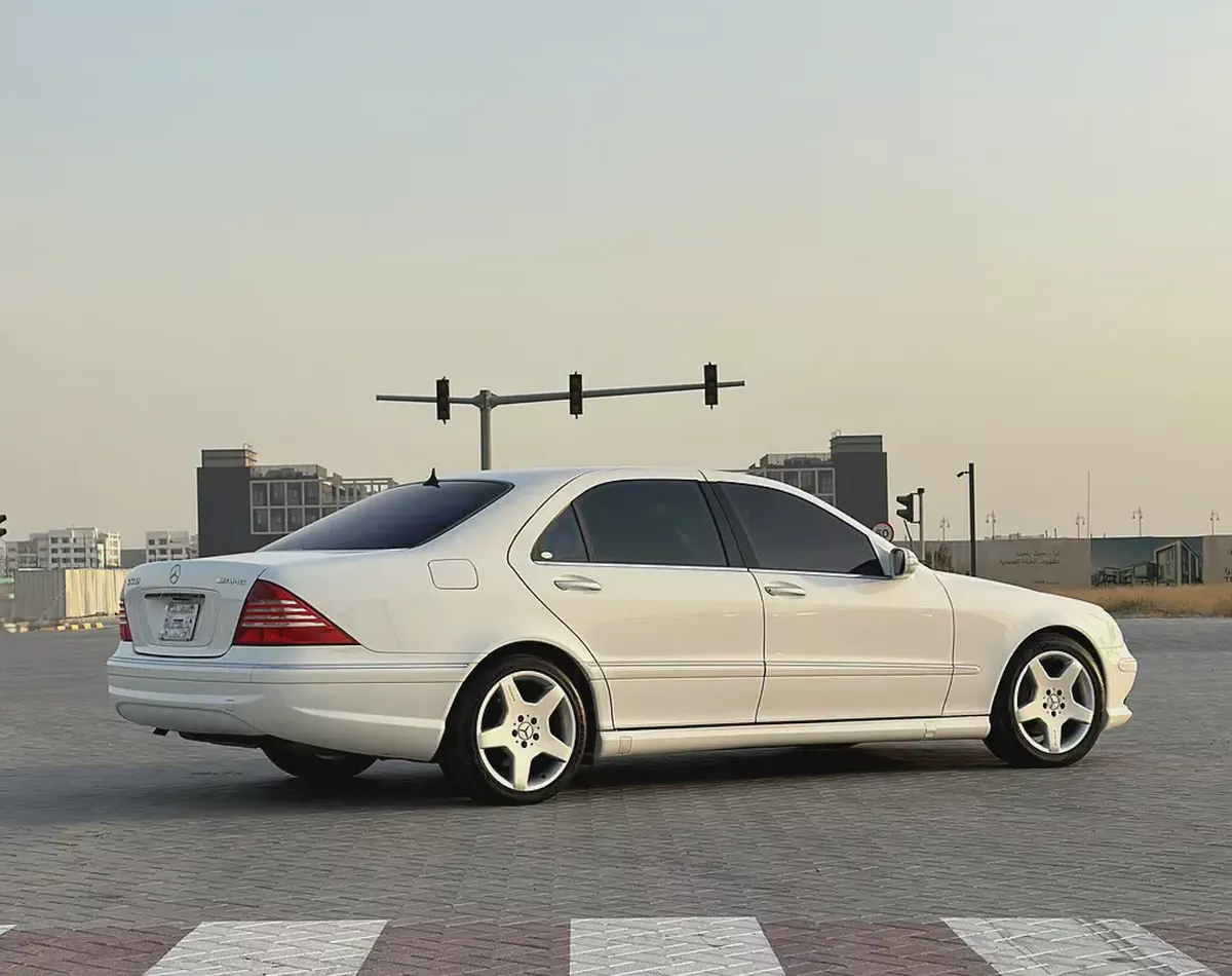 Mercedes-Benz S500 AMG | 5.0L V8 | 2007 | Japanese Specs | 165,000 km | White / Black |-5-5