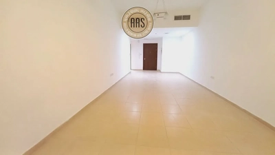 In prime location huge 1bhk with all amenities-0