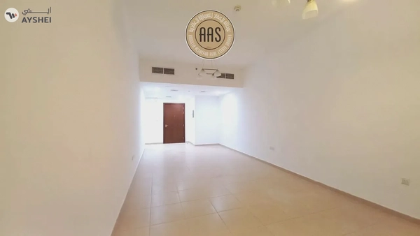 In prime location huge 1bhk with all amenities
