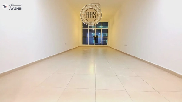 In prime location huge 1bhk with all amenities