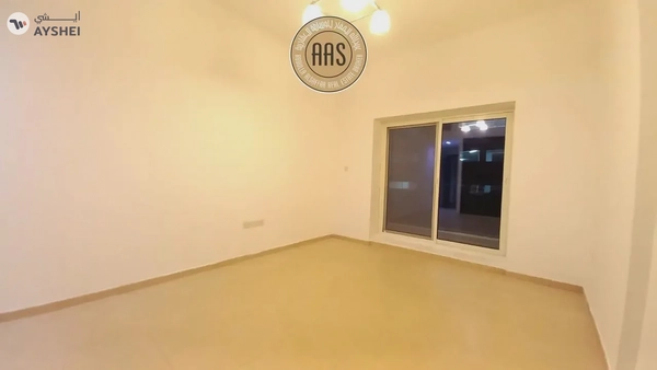In prime location huge 1bhk with all amenities