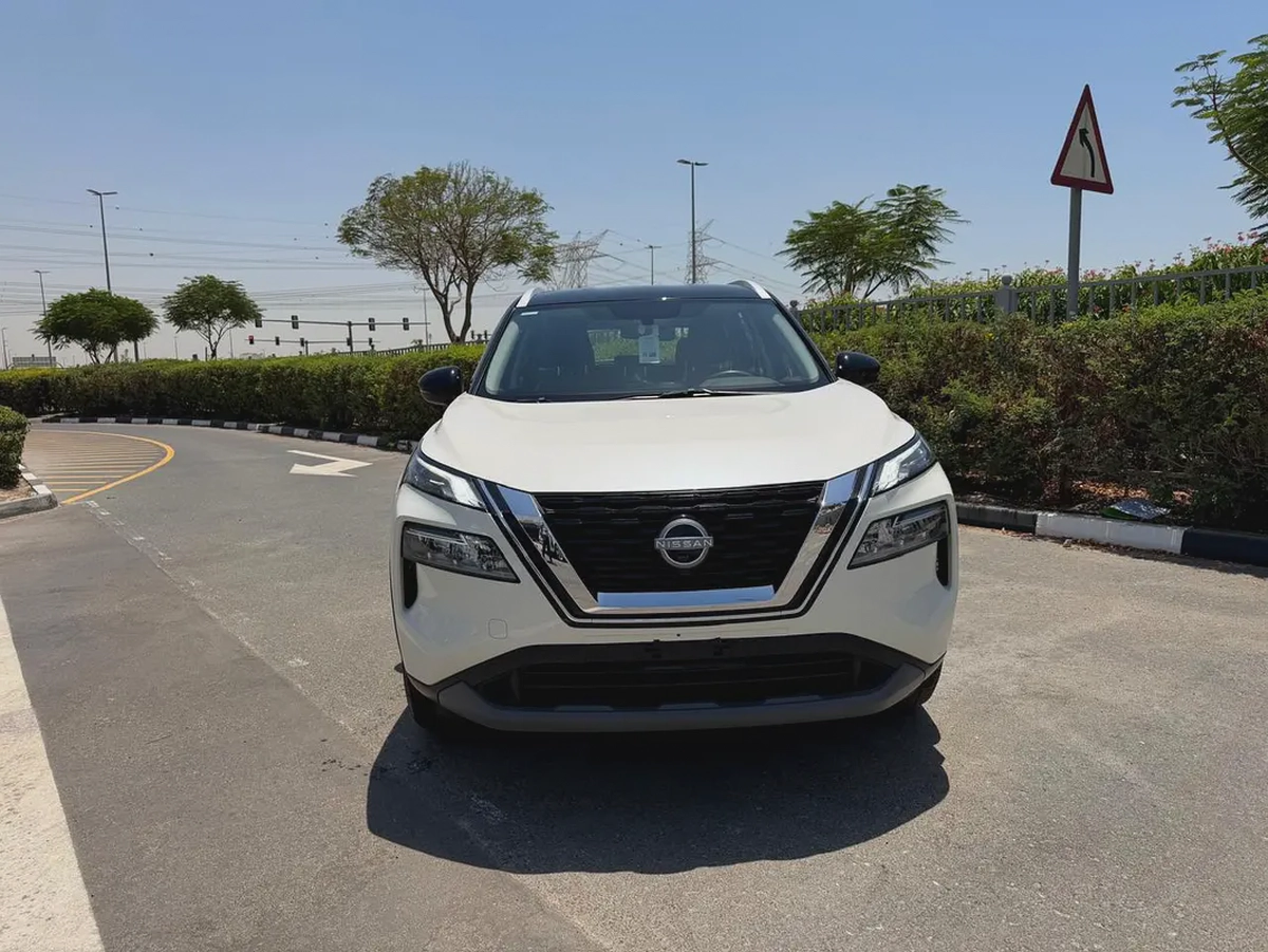 Nissan X-Trail 2025 | GCC Specs | Brand New| 4WD| warranty Rostomani