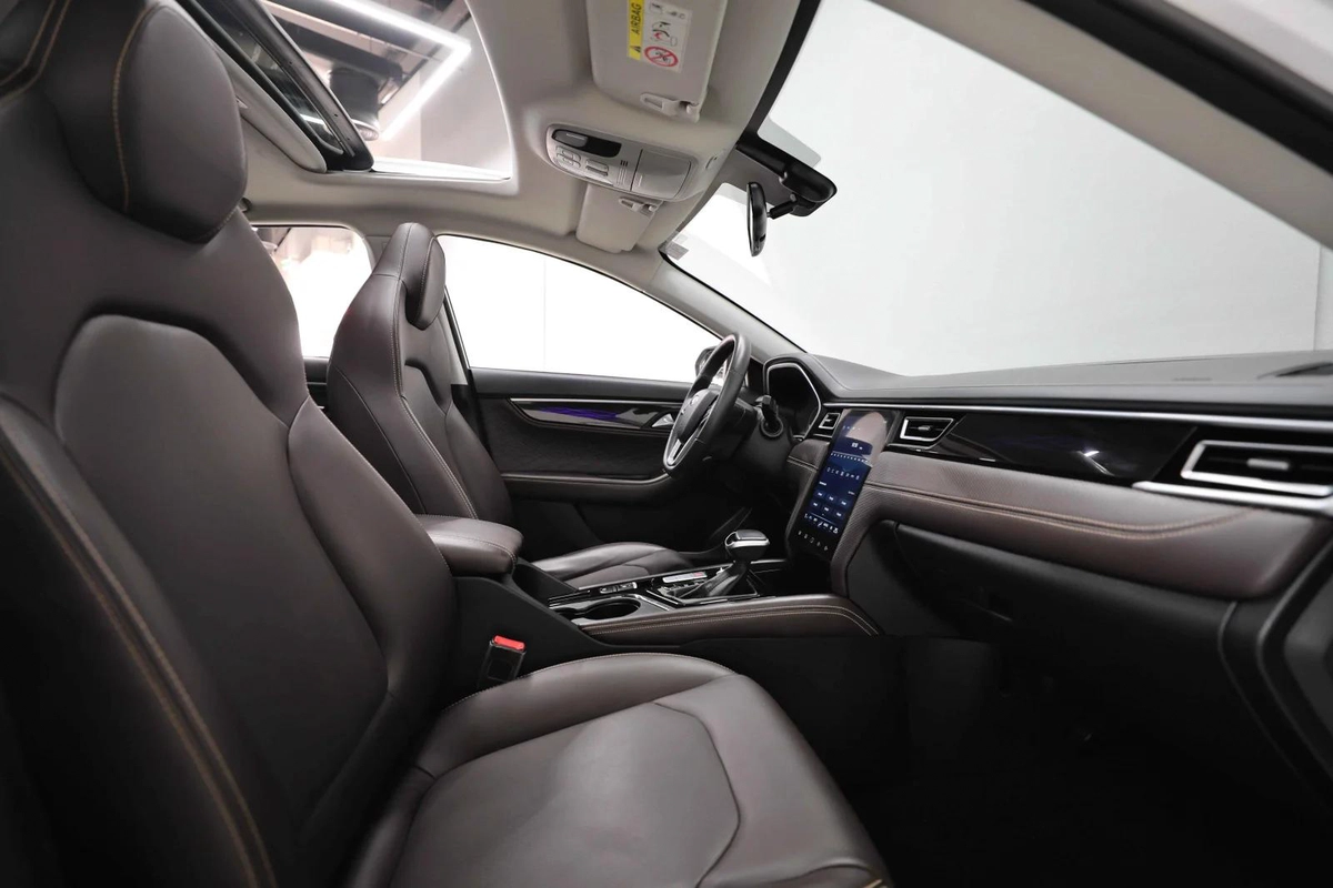 GCC | 1.5L | AED 650 monthly | Free Insurance + Registration | zero Downpayment-8-8