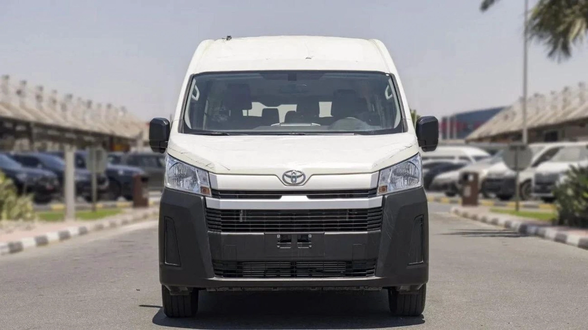Toyota Hiace TOYOTA HIACE HR 3.5L Petrol MT 14 SEATER MY2023 – WHITE-1-1
