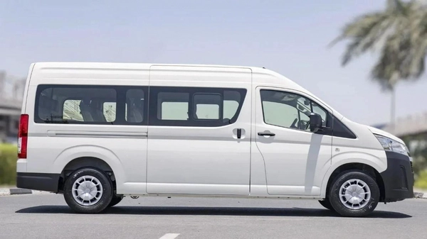 Toyota Hiace TOYOTA HIACE HR 3.5L Petrol MT 14 SEATER MY2023 – WHITE