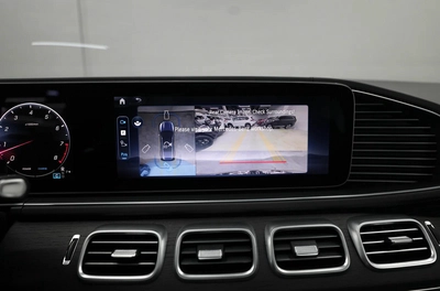 GLS 63 | Original AMG | Clean Title | Free Insurance and Registration-12