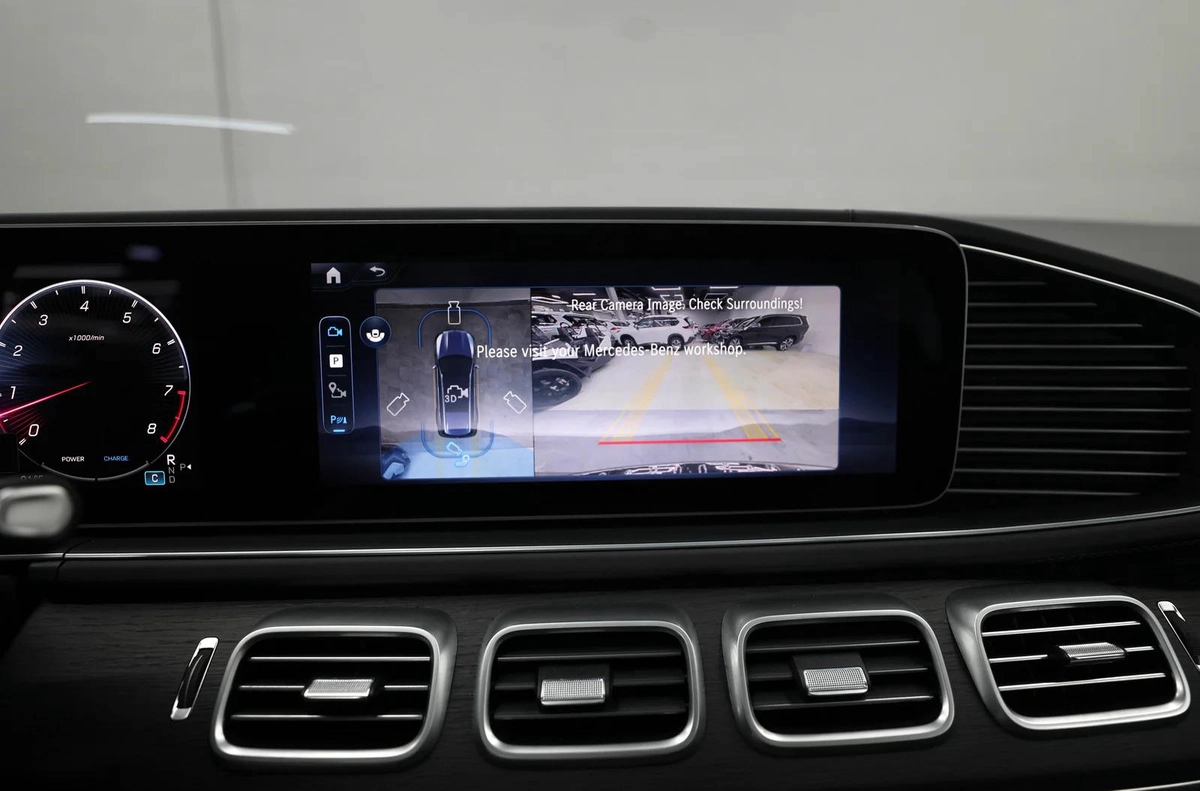 GLS 63 | Original AMG | Clean Title | Free Insurance and Registration-12-12