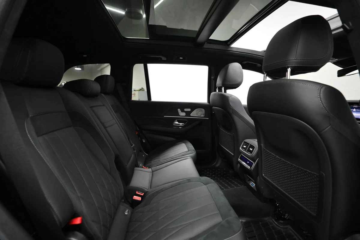 GLS 63 | Original AMG | Clean Title | Free Insurance and Registration-2-2