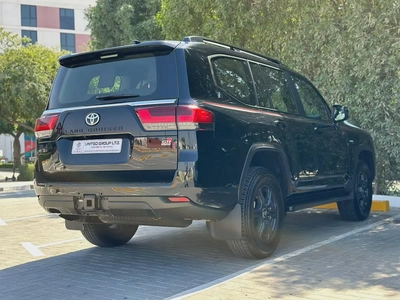 Toyota Land Cruiser GR 3.5T-4