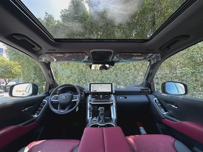 Toyota Land Cruiser GR 3.5T-7