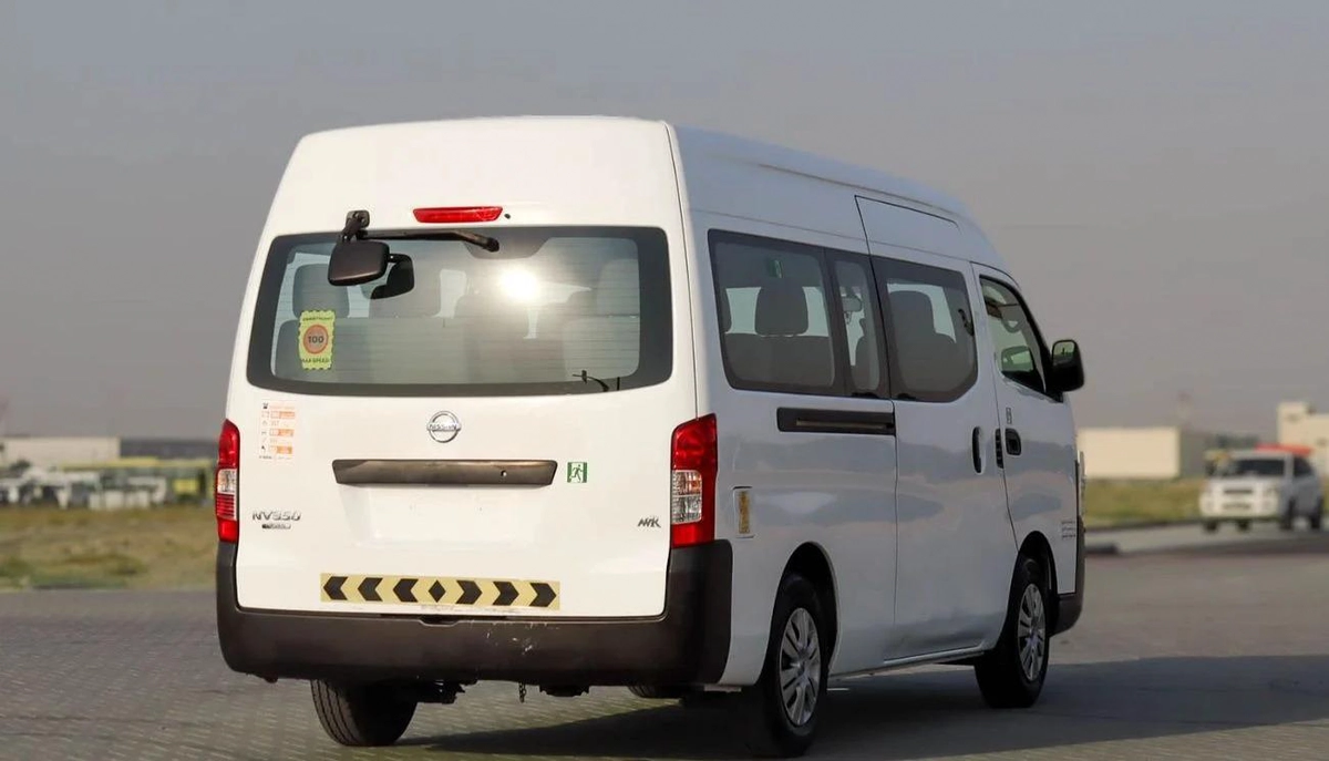 Nissan Urvan STD  Automatic | 2.5 L | 2020 | GCC | Accident-Free | In Excellent Condition | 1176 P.M-9-9
