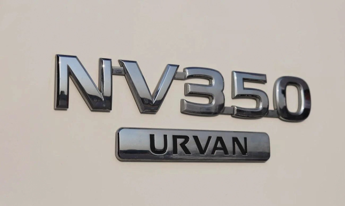 Nissan Urvan STD  Automatic | 2.5 L | 2020 | GCC | Accident-Free | In Excellent Condition | 1176 P.M-5-5
