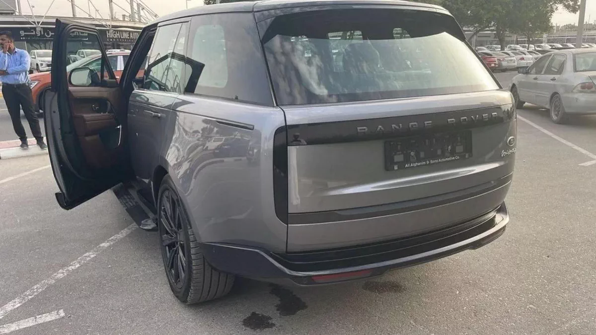 Land Rover Range Rover RANGE ROVER HSE 2022 GREY-13-13
