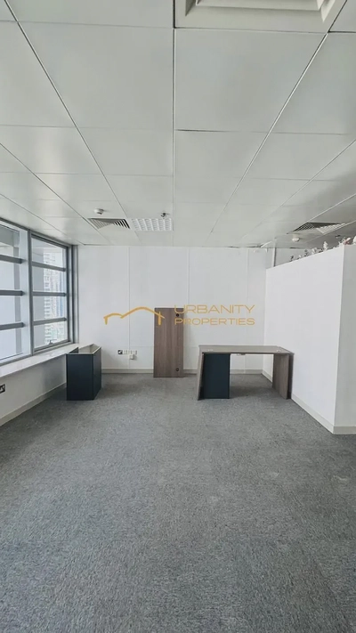 Exclusive Office in Silver Tower | Panoramic Canal & City Views-4