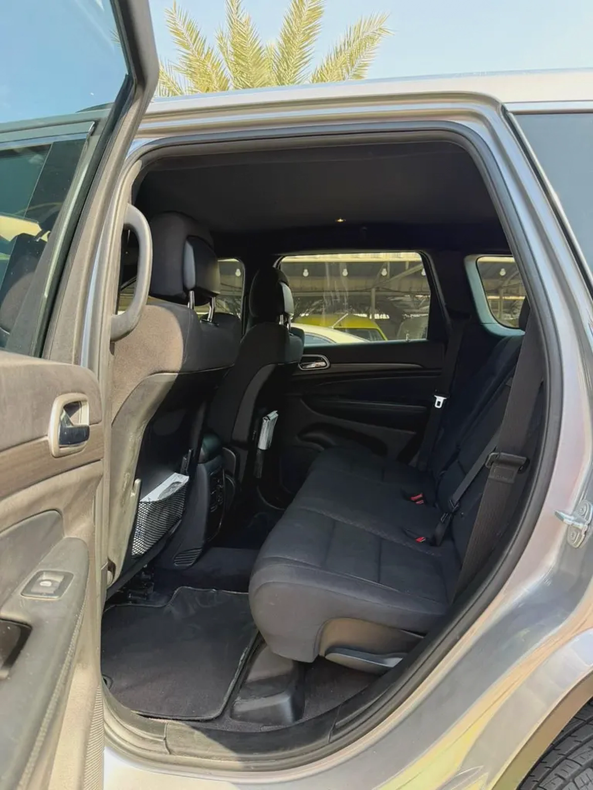 JEEP GRAND CHEROKEE-7-7