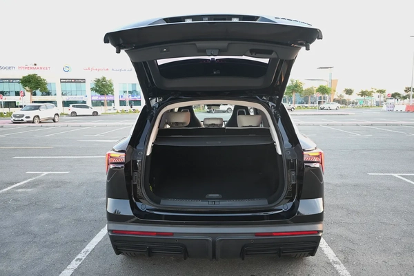 0% DP - GCC SPECS - JETOUR DASHING 1.6TC LUXURY - LOW MILEAGE