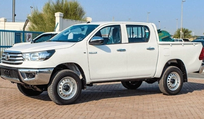 Toyota Hilux GL HILUX 2.4L MT-0