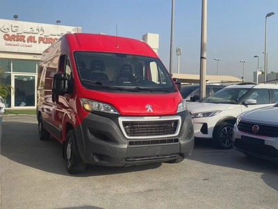 Peugeot Boxer L2H2 2018 - GCC Specs - Well Maintained-3