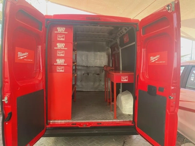 Peugeot Boxer L2H2 2018 - GCC Specs - Well Maintained-12