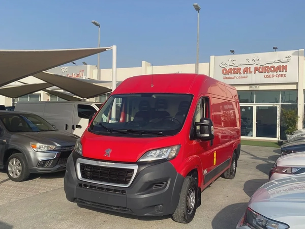Peugeot Boxer L2H2 2018 - GCC Specs - Well Maintained