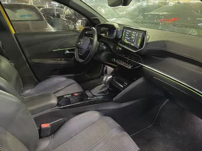 Peugeot 208 GT Line 2022 | GCC Specs | Low Mileage | Warranty-11
