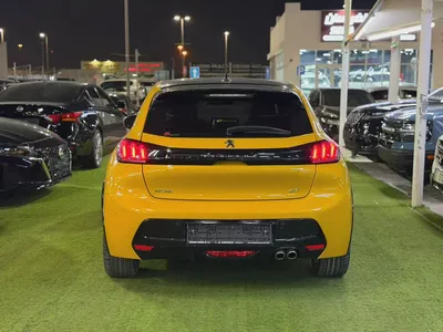 Peugeot 208 GT Line 2022 | GCC Specs | Low Mileage | Warranty-5