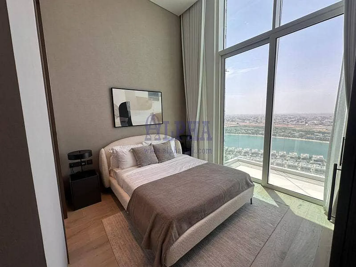 Spacious Penthouse| Luxury Living| High-end-7-7