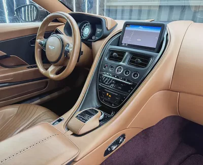 2018 Aston Martin DB 11 | GCC | 5.2 L Twin Turbo | Well Maintained-14