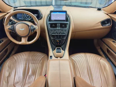 2018 Aston Martin DB 11 | GCC | 5.2 L Twin Turbo | Well Maintained-15
