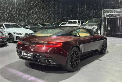 2018 Aston Martin DB 11 | GCC | 5.2 L Twin Turbo | Well Maintained-3