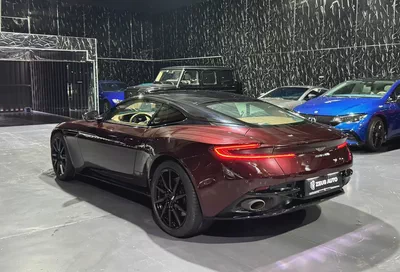 2018 Aston Martin DB 11 | GCC | 5.2 L Twin Turbo | Well Maintained-4