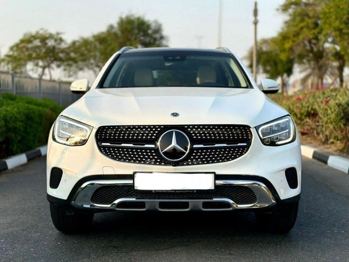 Mercedes Benz GLC 300 STD (NON GCC) Premium-1-1