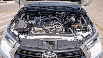 Toyota Hilux SGLX (LHD) TOYOTA HILUX DC 2.7L SR5 MT 4X4 MY2024 – WHITE-5