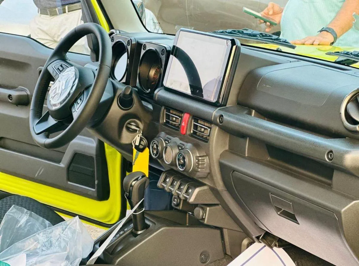 2024 Suzuki Jimny – Green SUV-1-1