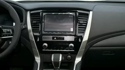 Mitsubishi Montero Sport MONTERO SPORT 3.0L FULL OPTION-11