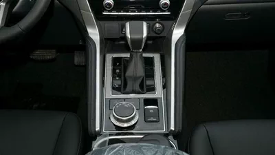 Mitsubishi Montero Sport MONTERO SPORT 3.0L FULL OPTION-13