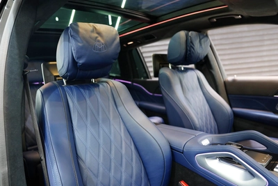 Mercedes-Benz Maybach GLS 600 2025-7