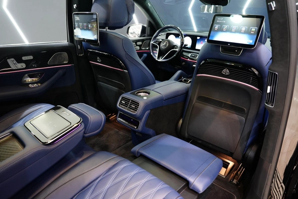 Mercedes-Benz Maybach GLS 600 2025